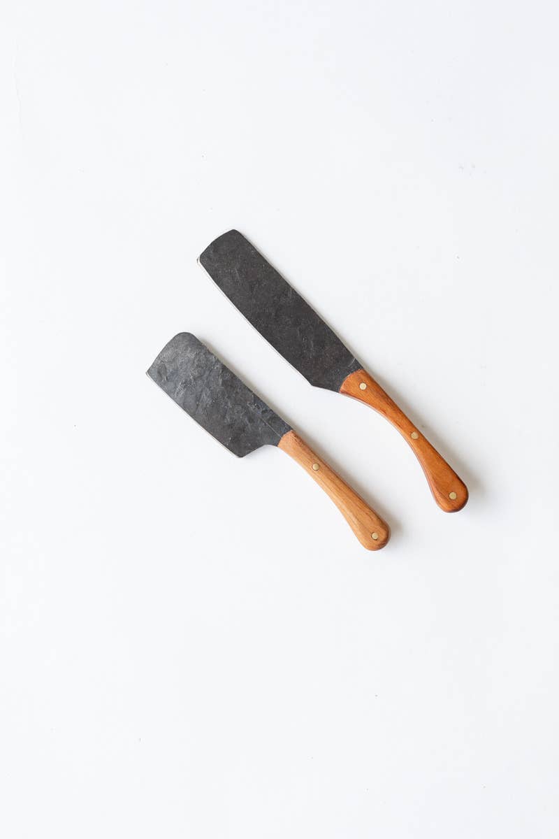 The Hand-Forged Spreader: Walnut / Small