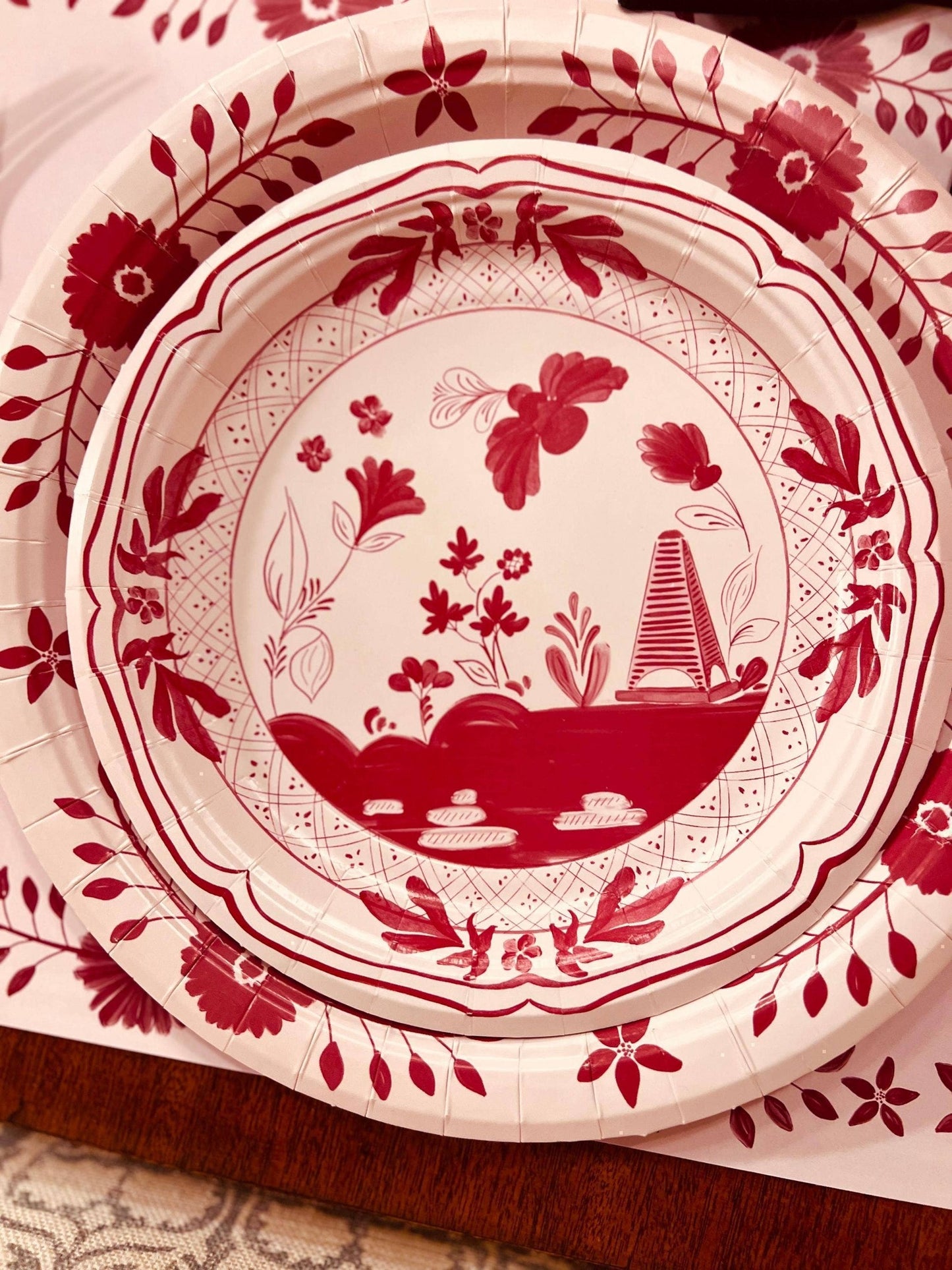 Beachside Pavilion Salad and Dessert Plates 8 per pack: Ballet & Berry