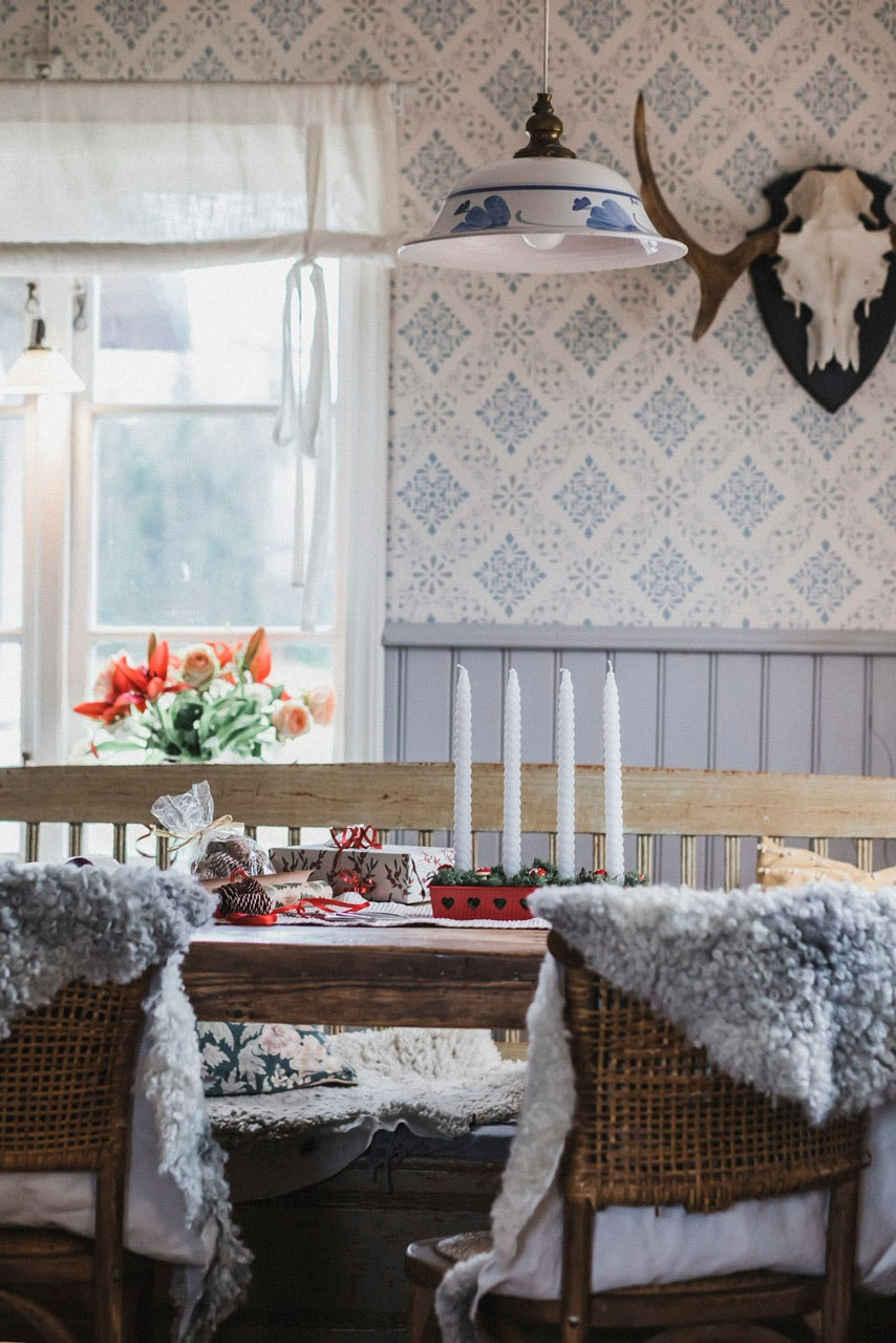 Swedish Advent Candle Tray (Red or White)