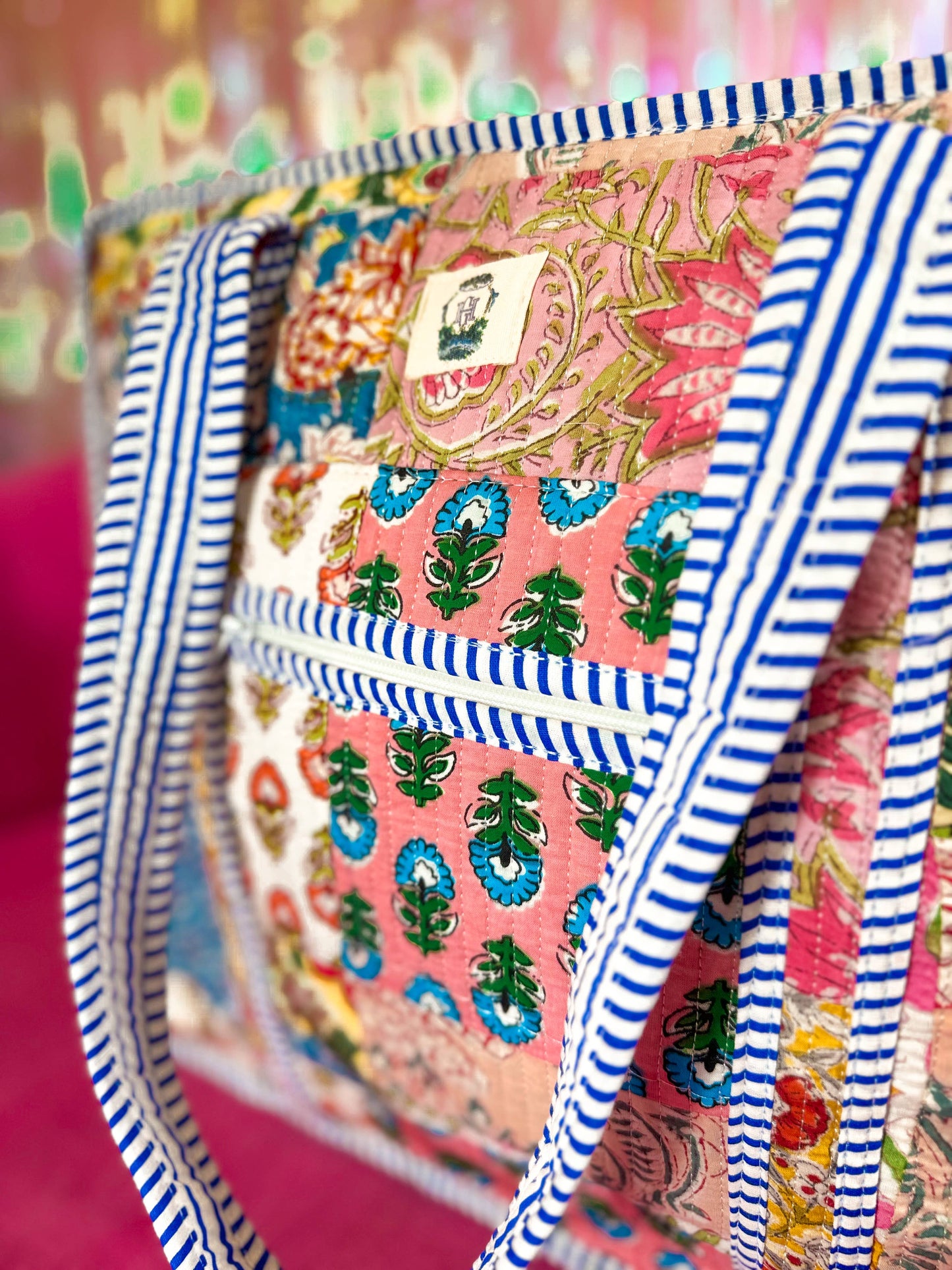 Amalfi Patch Travel | Large Quilted Zipper Tote Bag