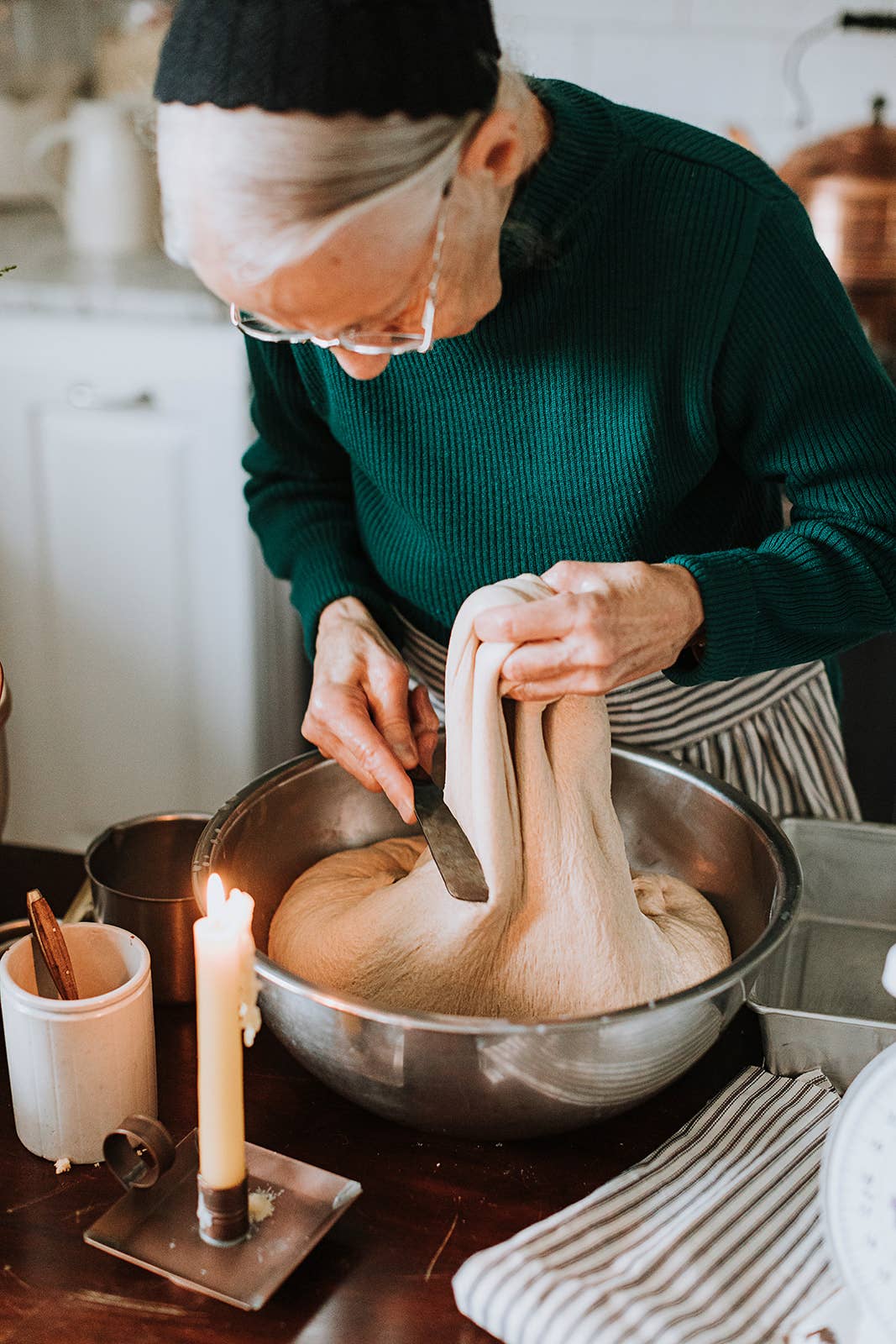 The Hand-Forged Spreader: Walnut / Small