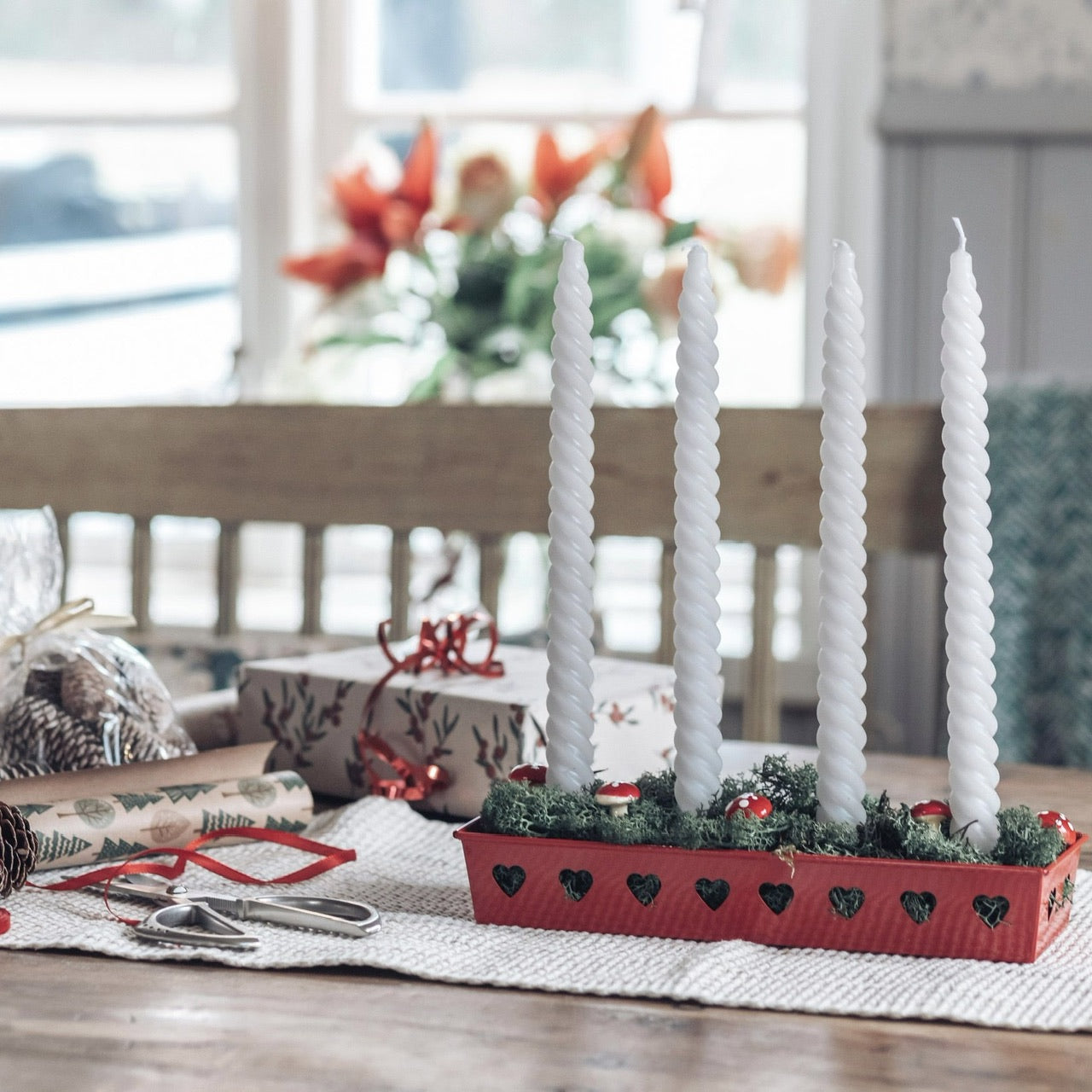 Swedish Advent Candle Tray (Red or White)