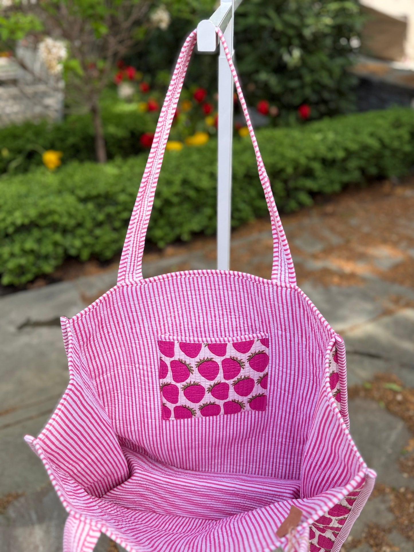 Large Quilted Block Print Tote - Strawberry