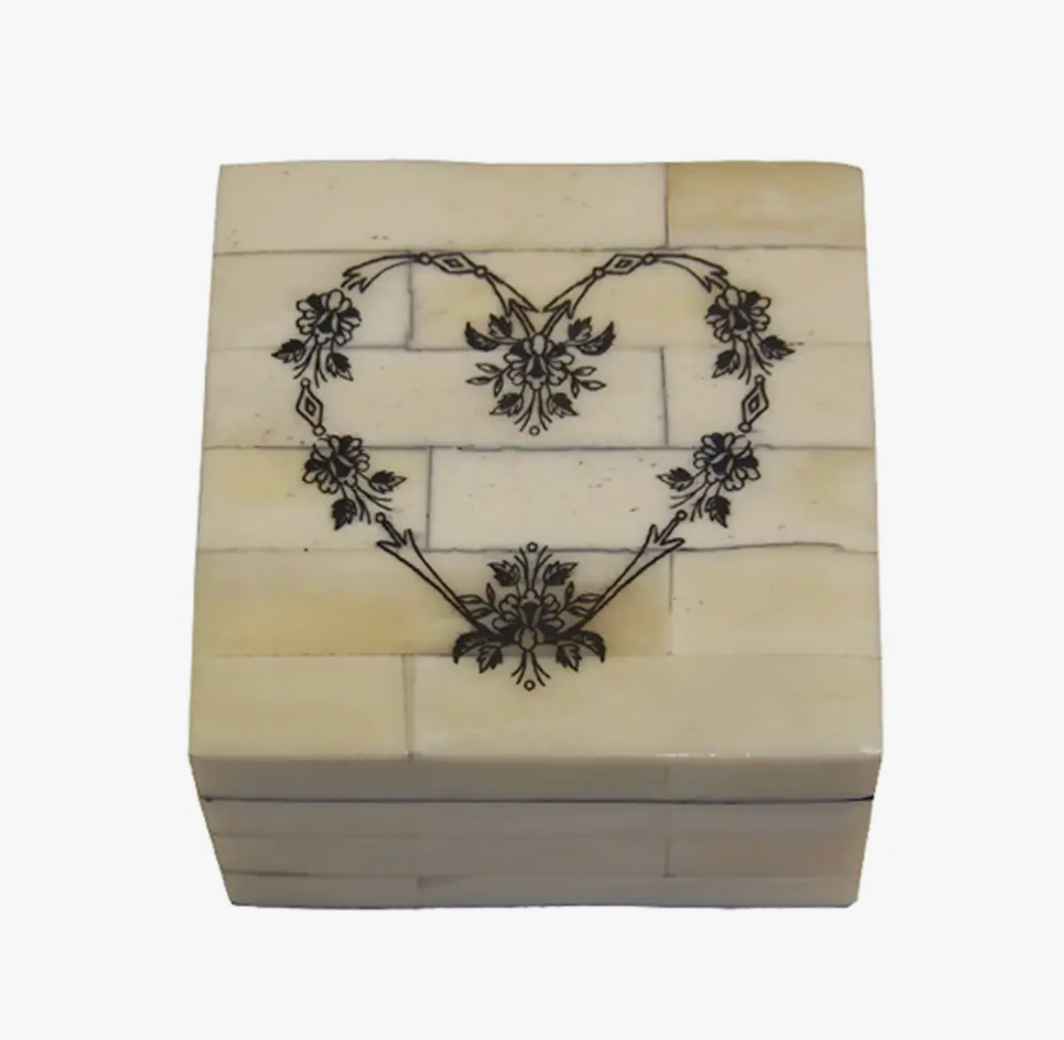 Madison Bay Co. 3-1/4" Etched Floral Heart Scrimshaw Bone Box