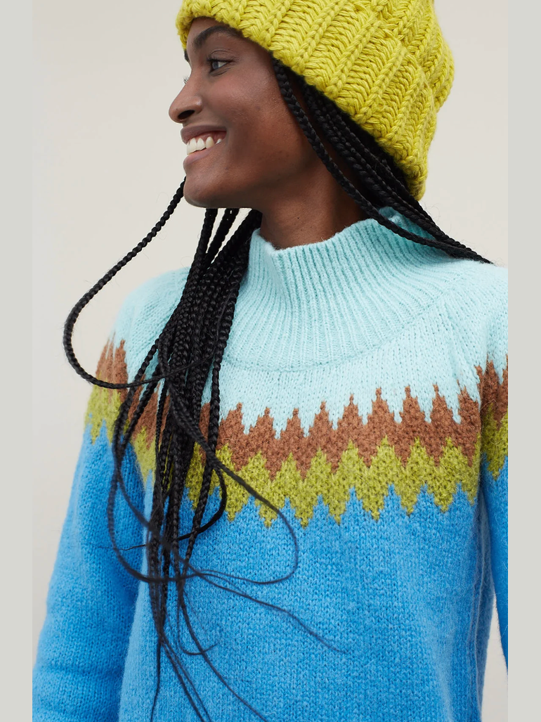 Dr. Bloom Blue Bamboleo Sweater