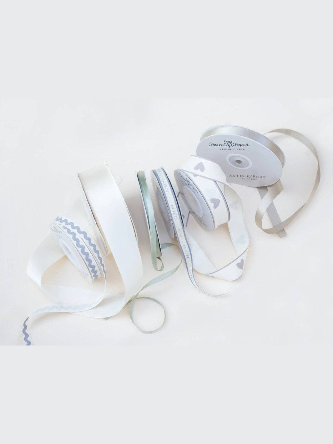 'Leaf Green' satin ribbon
