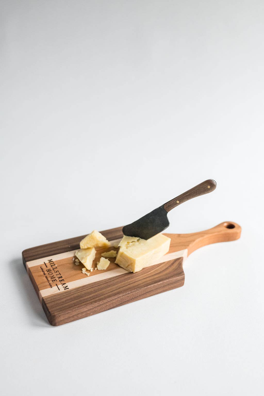 The Hand-Forged Spreader: Walnut / Small