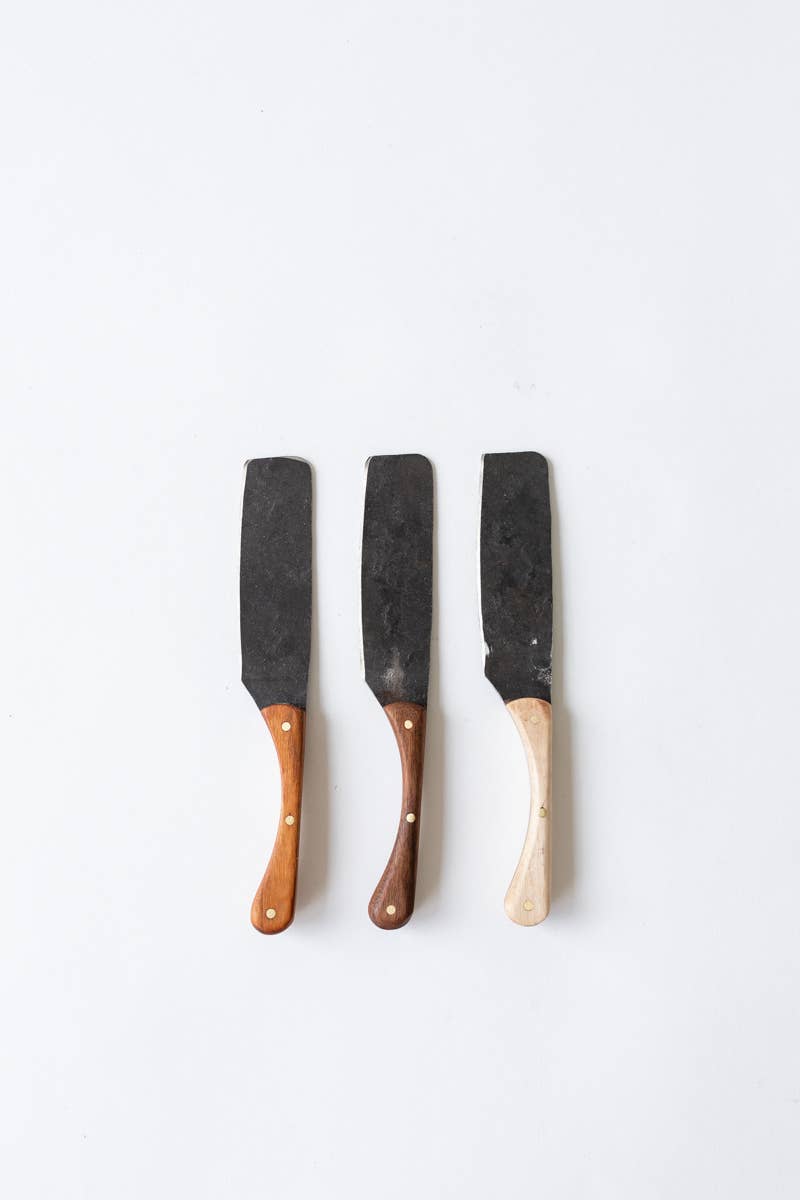 The Hand-Forged Spreader: Walnut / Small