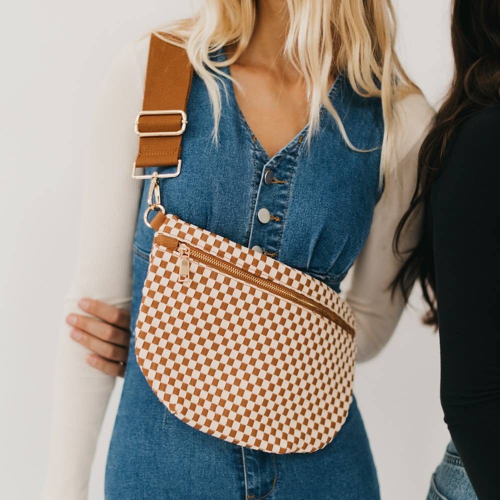 Westlyn Woven Bum Bag: Checkered Brown