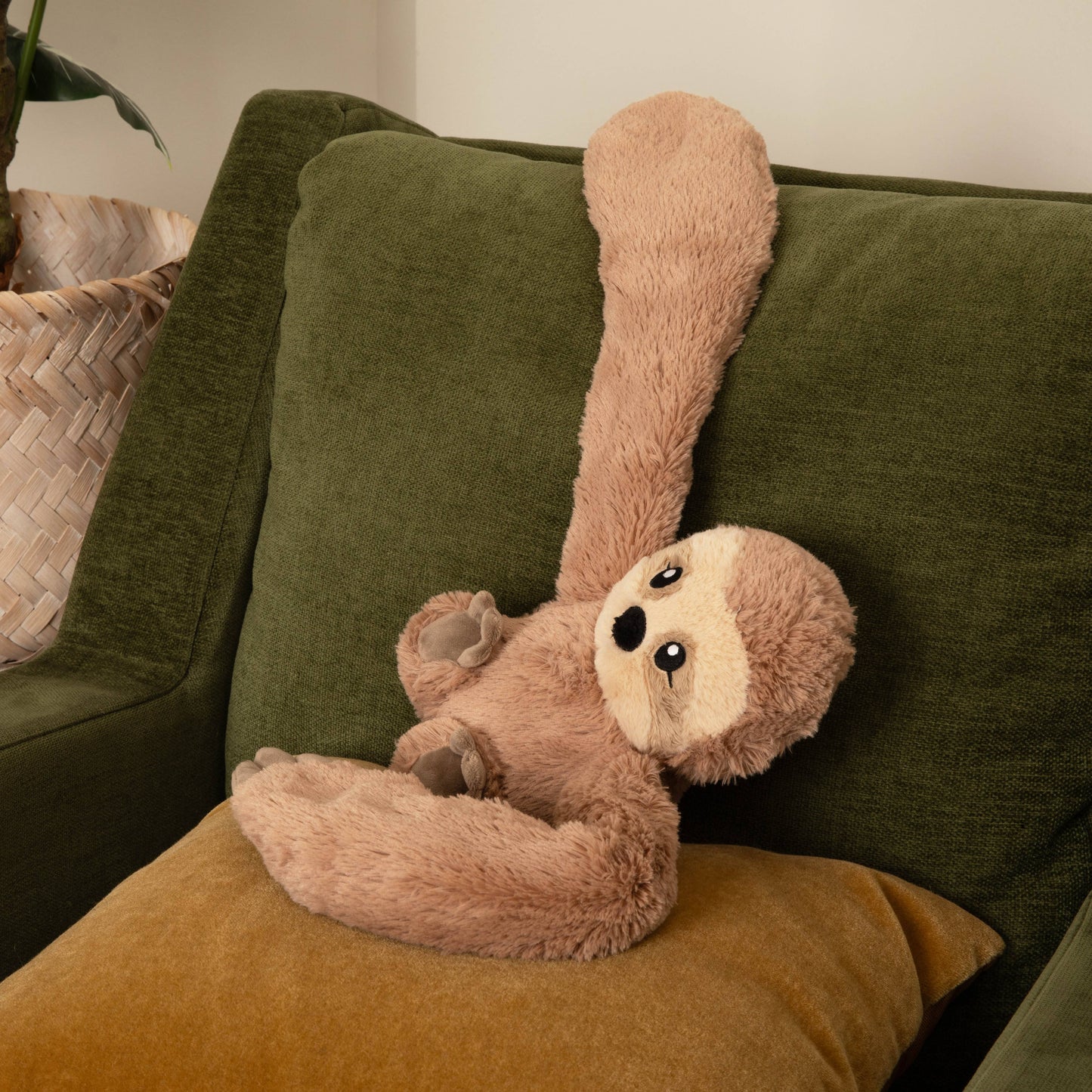 New! Hugarounds Sawyer the Sloth