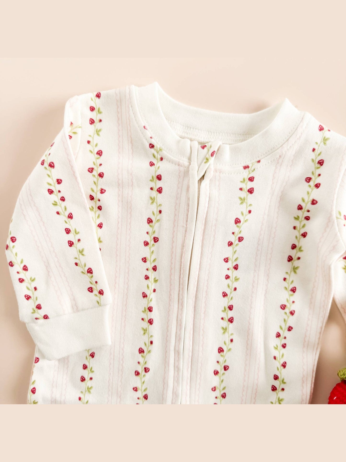 Layette Long Sleeve Zipper Romper Strawberry Baby Cotton: Pink / 6-12m