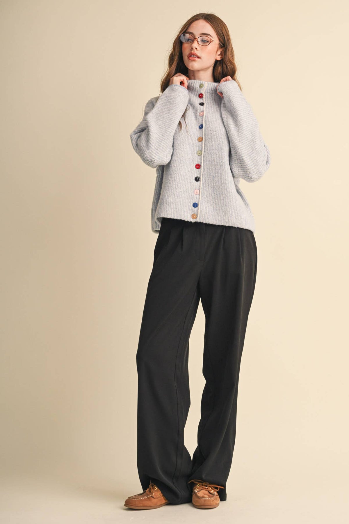 STRIPED SWEATER CARDIGAN WITH COLORFUL BUTTONS: POWDER BLUE