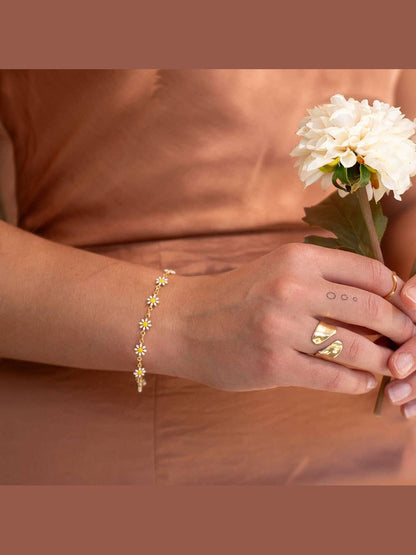 Daisy Chain Bracelet