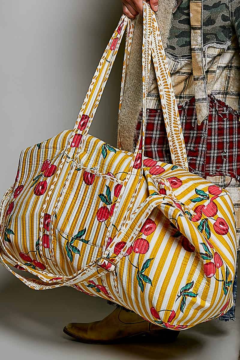Front Pocket Quilted Adjustable Strap Bag: HONEY STRIPE MULTI