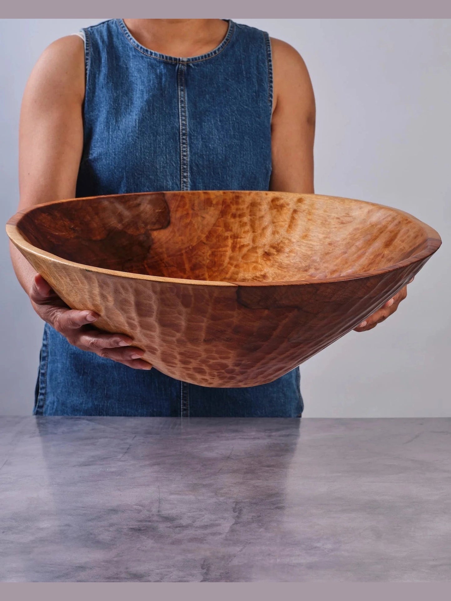 20" XL Round Classic Wooden Serving Bowl