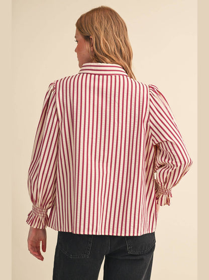 STRIPED BUTTON UP TOP WITH DIAMOND SMOCKED YOKE MTP5183: DENIM BLUE STRIPE / L