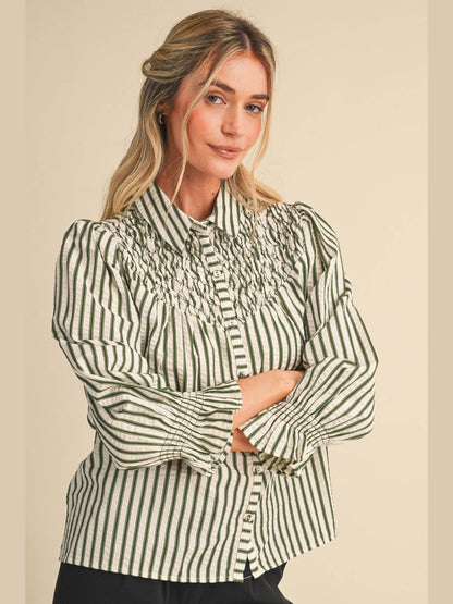 STRIPED BUTTON UP TOP WITH DIAMOND SMOCKED YOKE MTP5183: DENIM BLUE STRIPE / L