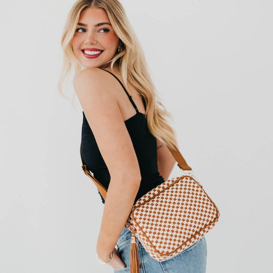 Woven Willow Camera Crossbody Bag: Checkered Brown