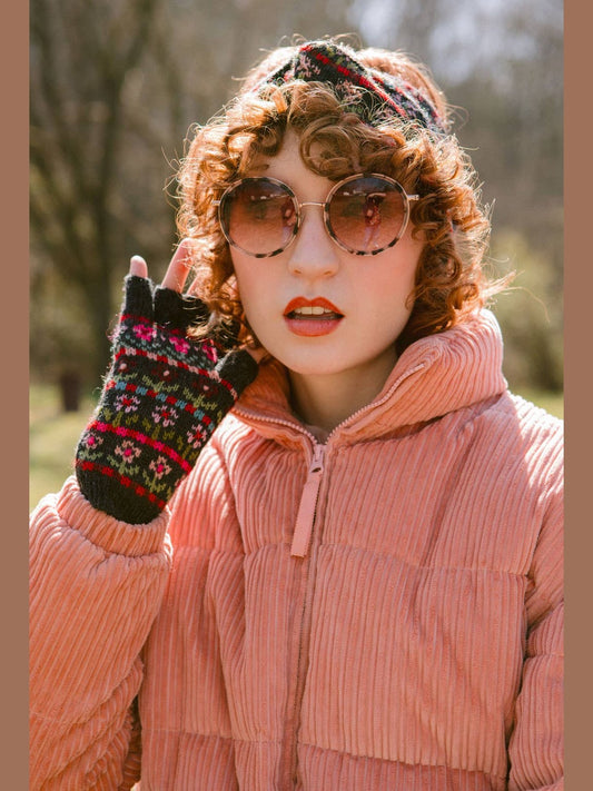 Tulip Fingerless Glove: Black