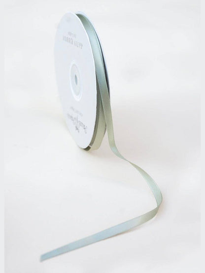 'Leaf Green' satin ribbon