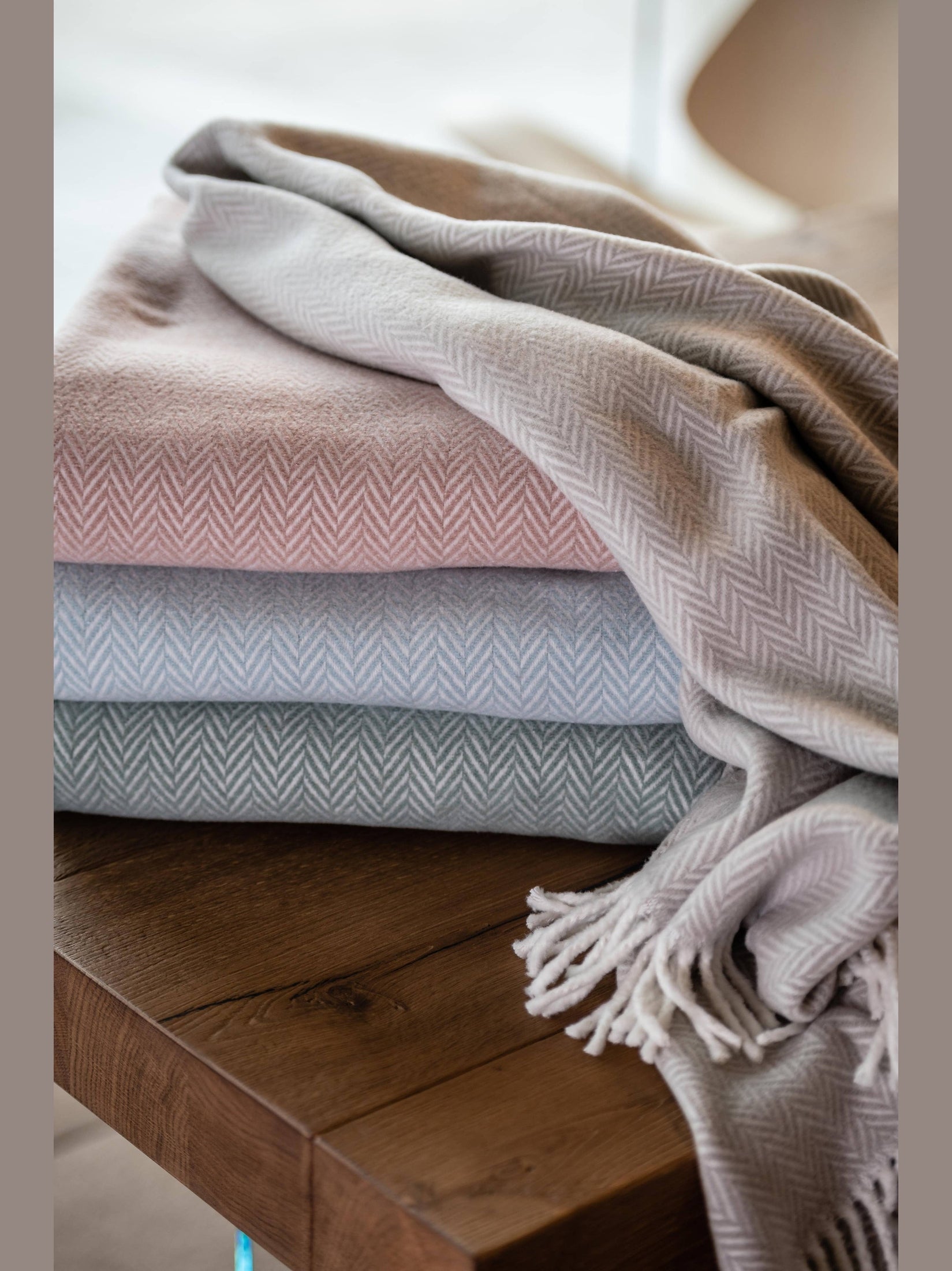 Herringbone Plush Throw - Thumbnail 2