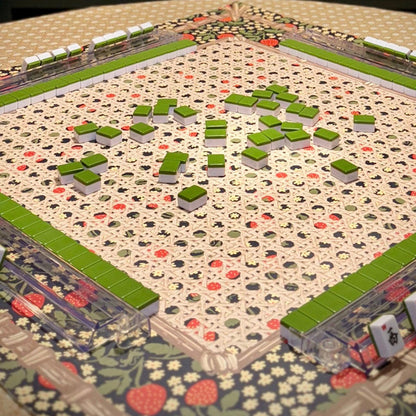 Strawberry Print Mahjong Table Mat 31.5*31.5