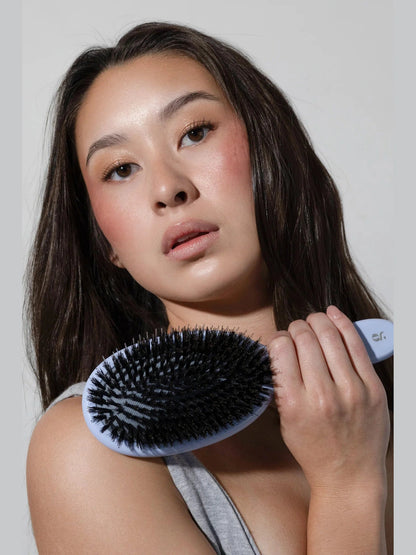 The Smoothing Brush by Glow Beauty