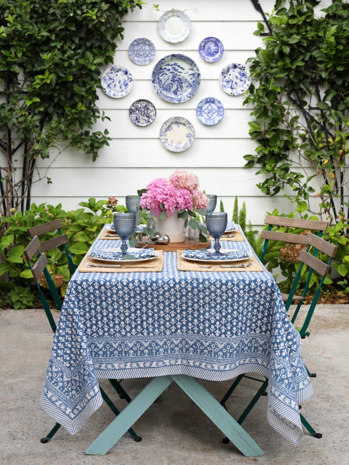Tablecloth Charlotte Indigo: 60x60