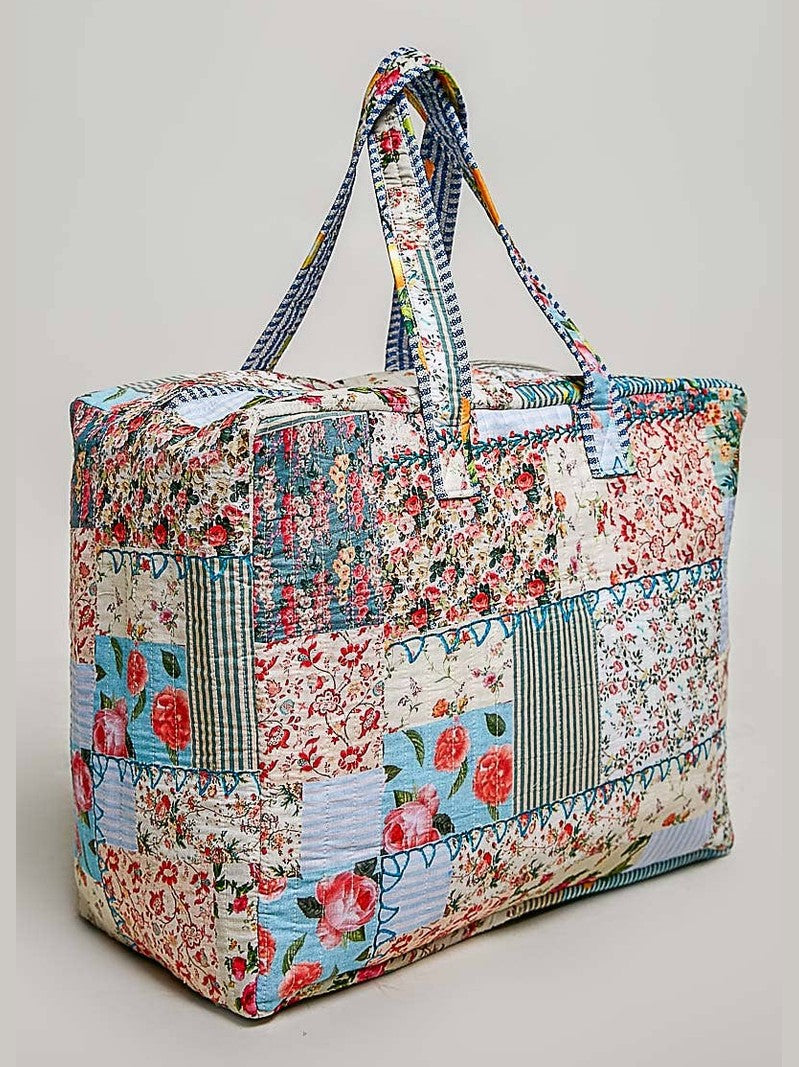 Trompe L’oeil Patchwork Structured Quilted Tote Bag: IVORY/BLUE / Os