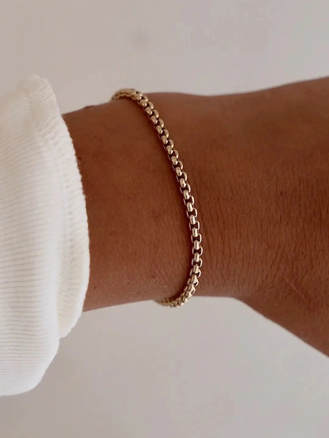 HOLLAND ROUND BOX CHAIN BRACELET