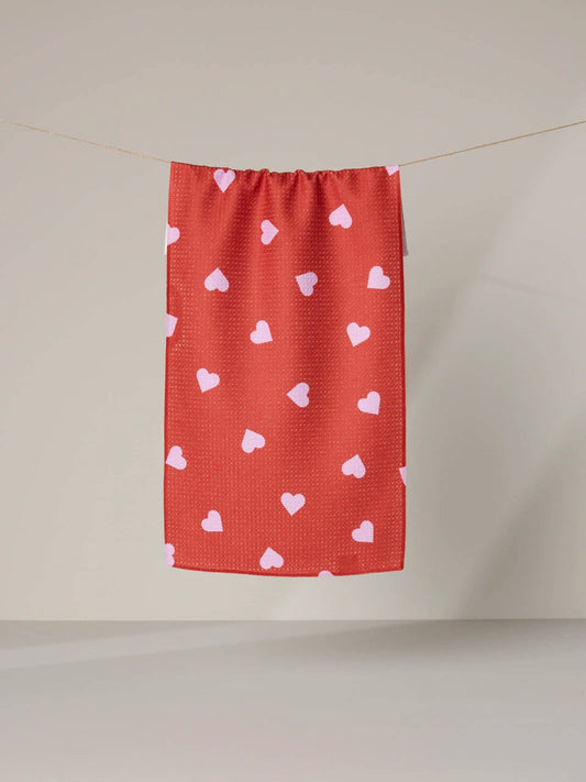 Love Toss Bar Towel