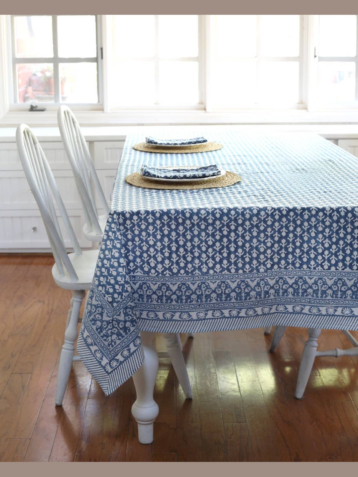 Tablecloth Charlotte Indigo: 60x60