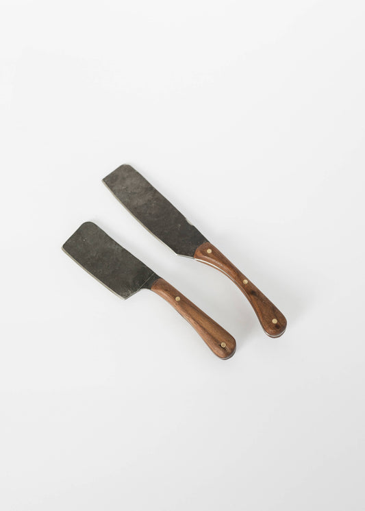 The Hand-Forged Spreader: Walnut / Small