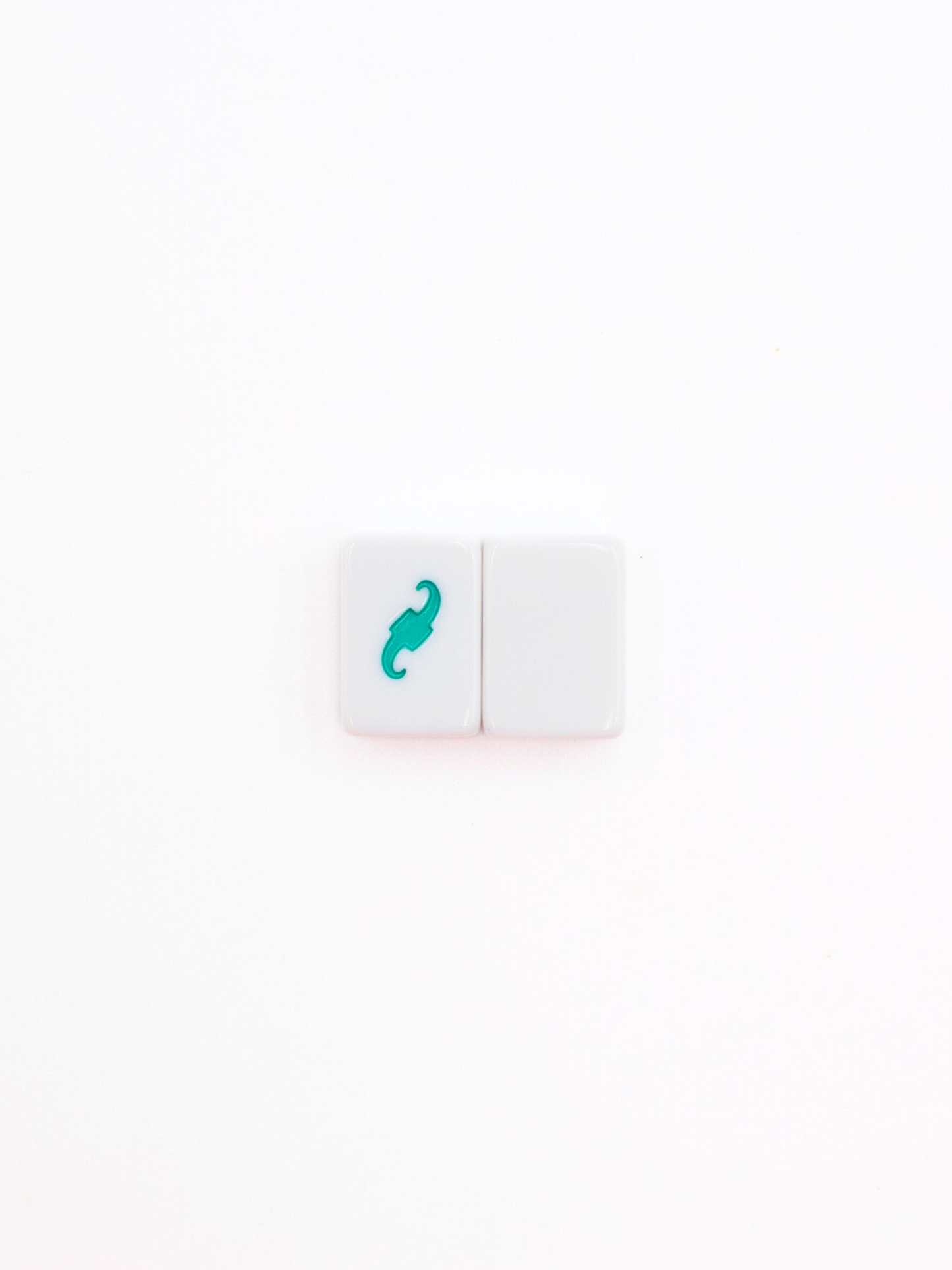 MINI TRAVEL MAHJONG Tile Set |  Mini Anywhere Series  |  White