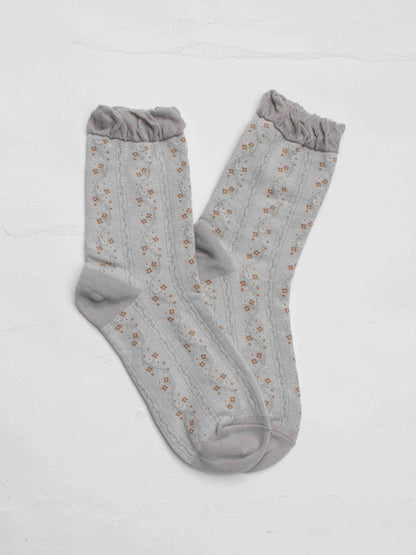 Vintage Floral Vine Crew Socks: Pink