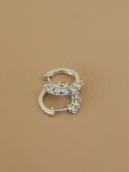 ÉLAN SILVER HOOPS: SILVER