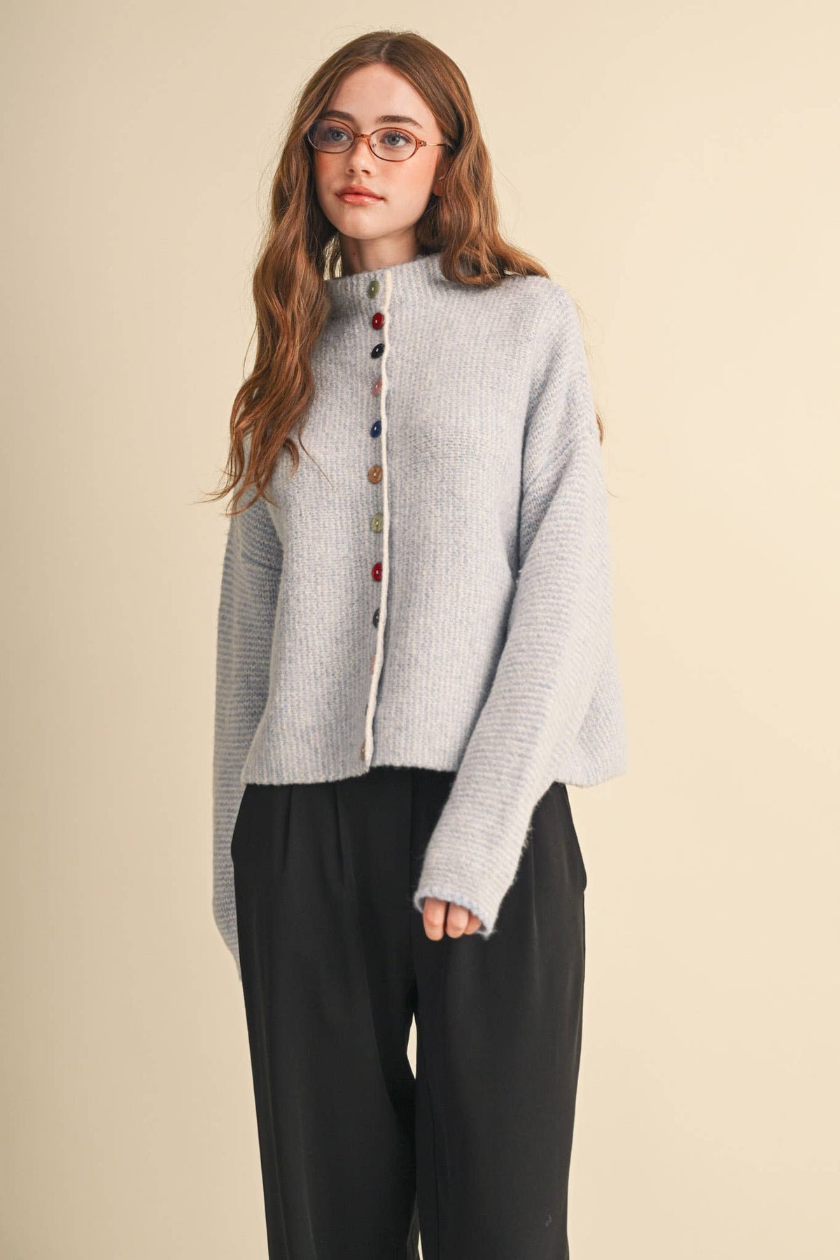 STRIPED SWEATER CARDIGAN WITH COLORFUL BUTTONS: POWDER BLUE