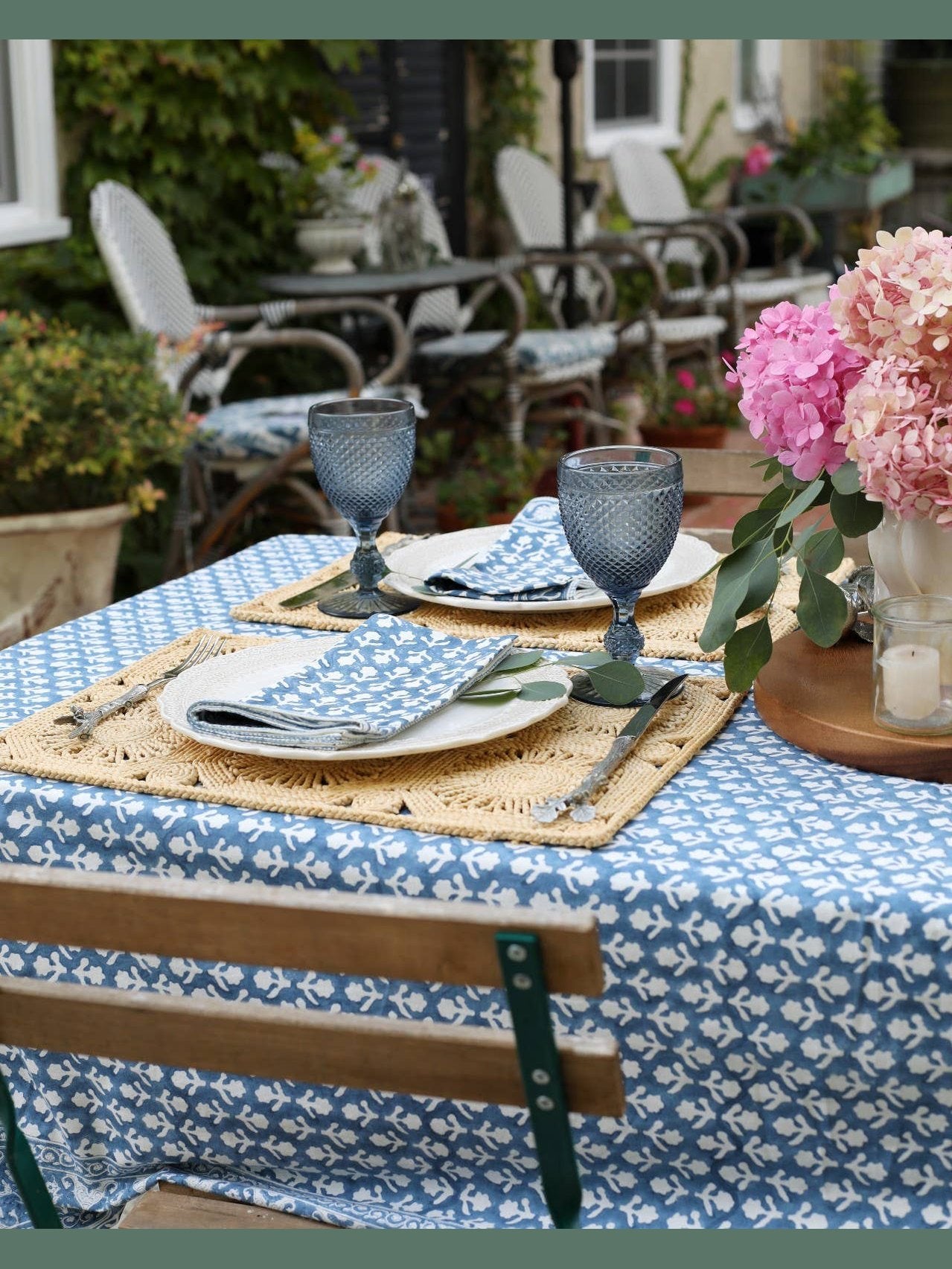 Tablecloth Charlotte Indigo: 60x60
