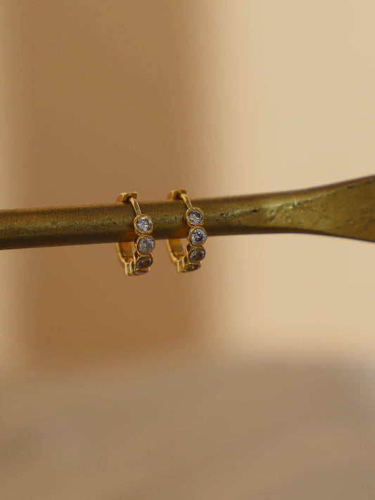 ETERNITY HUGGIE HOOP: Yellow Gold