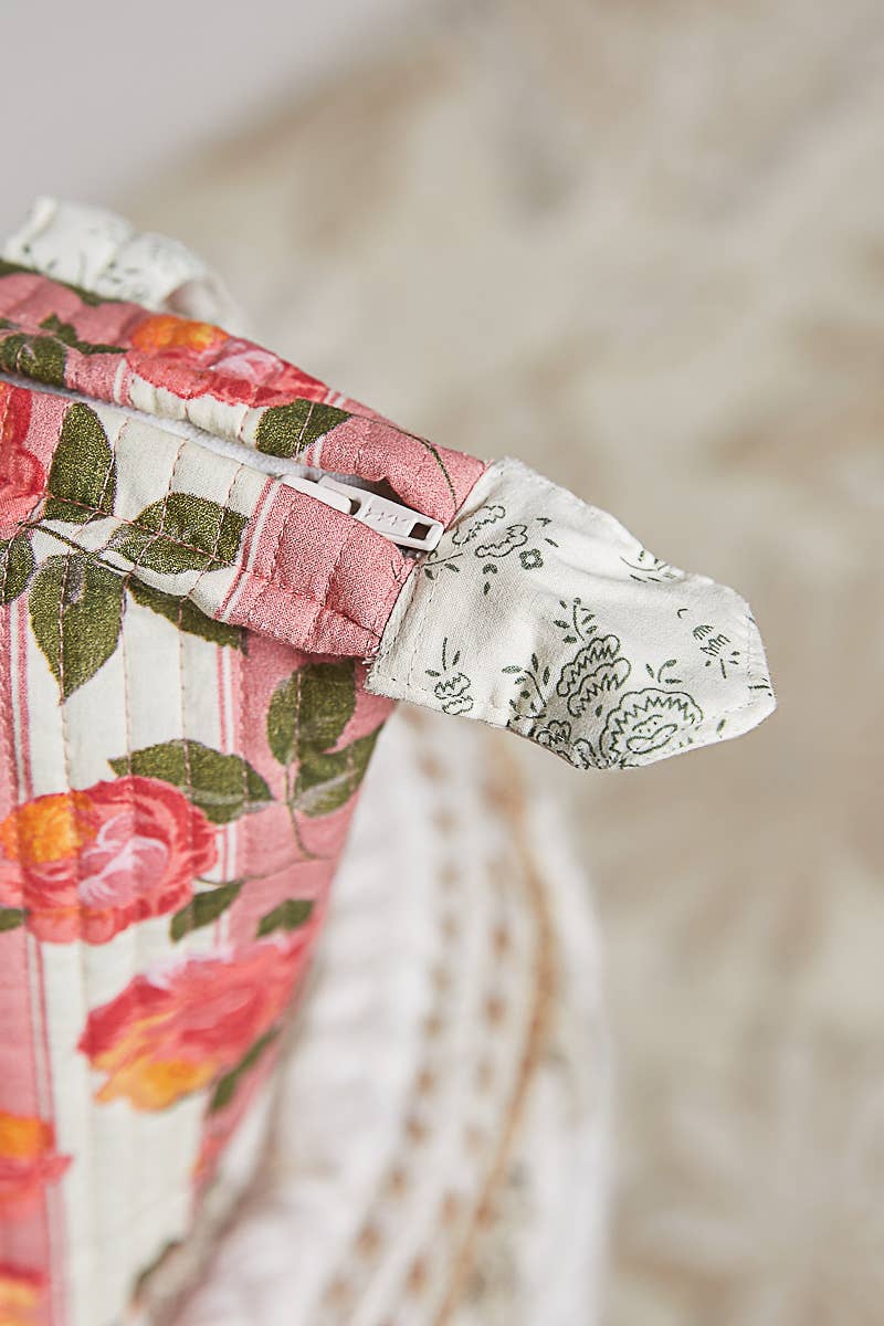 Quilted Floral Rose Print Vintage Crafted Tote Bag: PINK MULTI