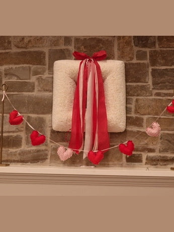 Celebration Posts : Gold