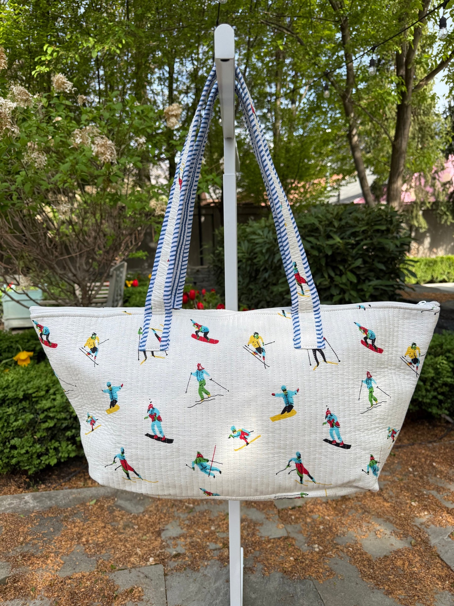 Quilted Block Print Storage Bag - Skiers