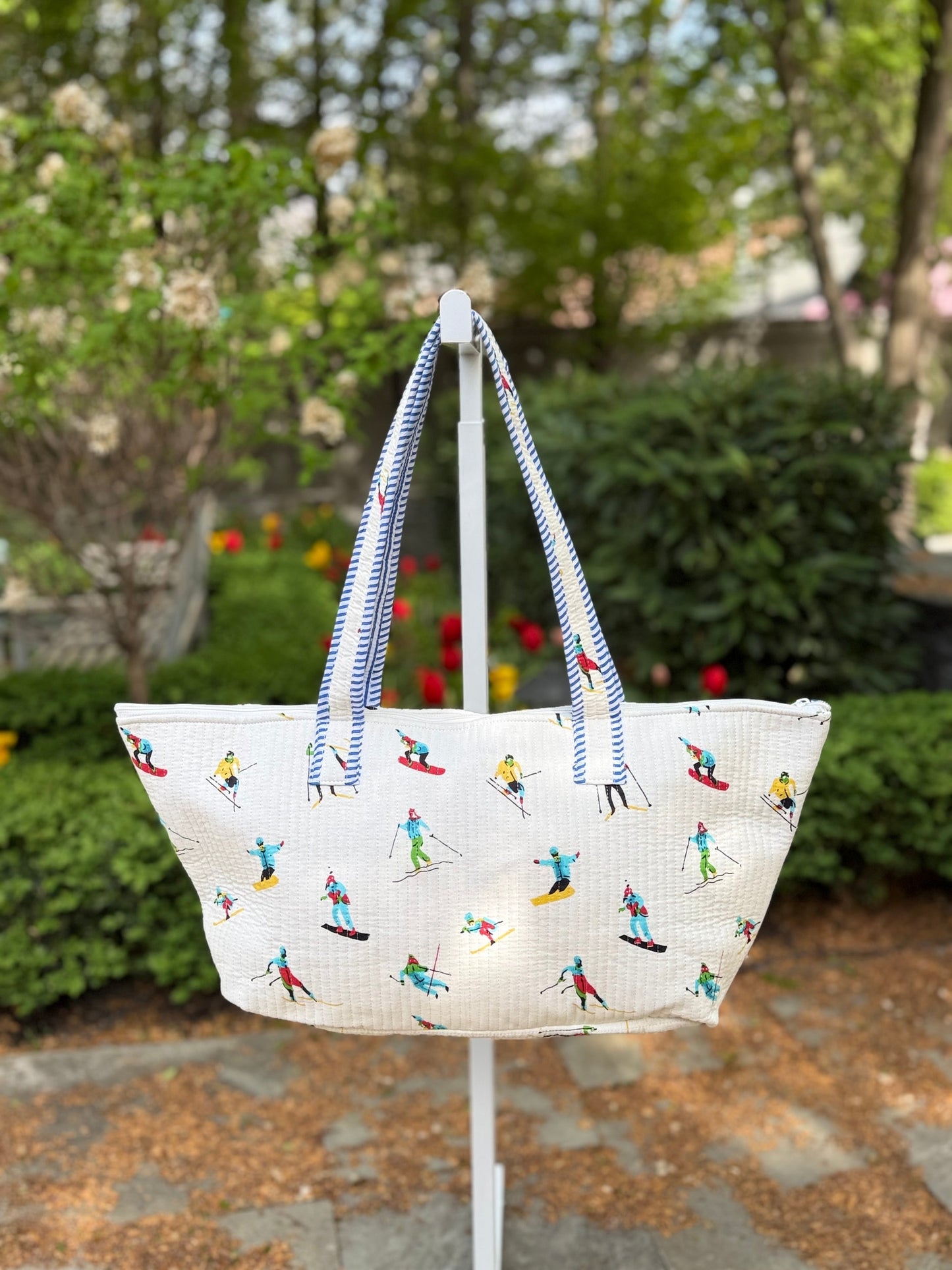 Quilted Block Print Storage Bag - Skiers