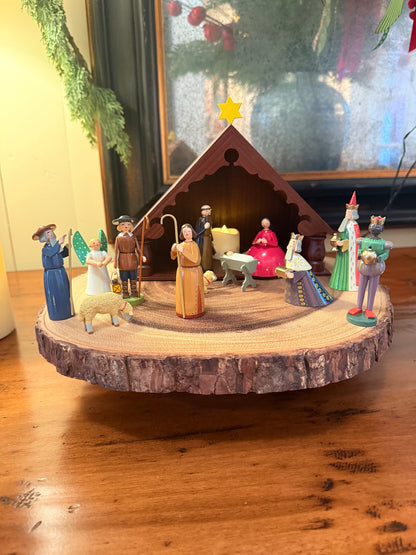 Wendt & Kuhn Nativity