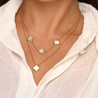 Three Clovers Necklace | 18K gold-plated: Gold