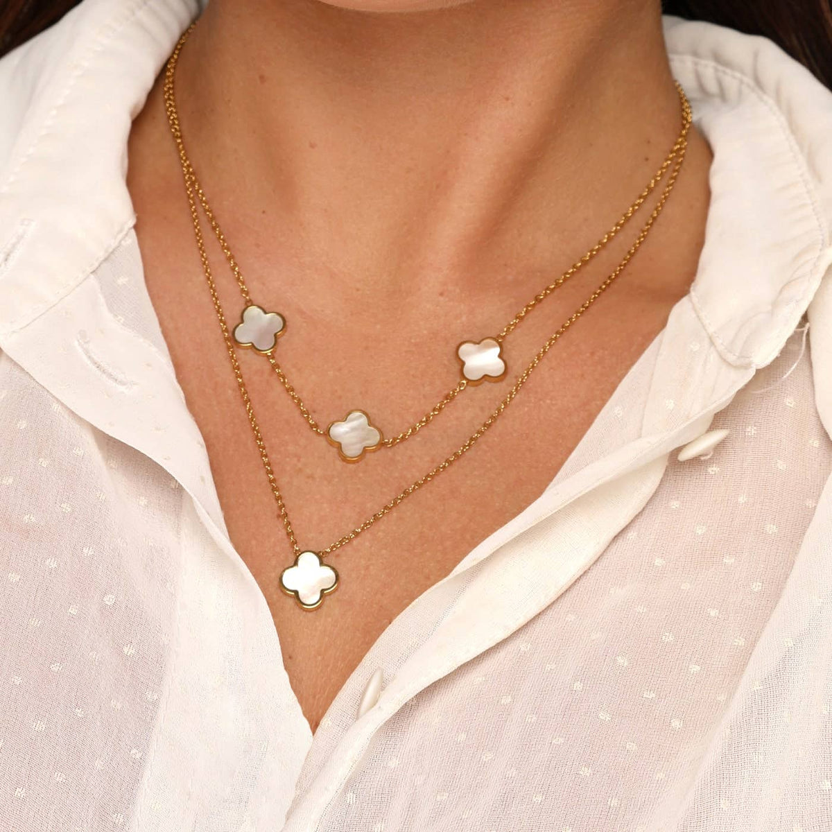 Clover mother-of-pearl necklace | 18K gold plated: Gold