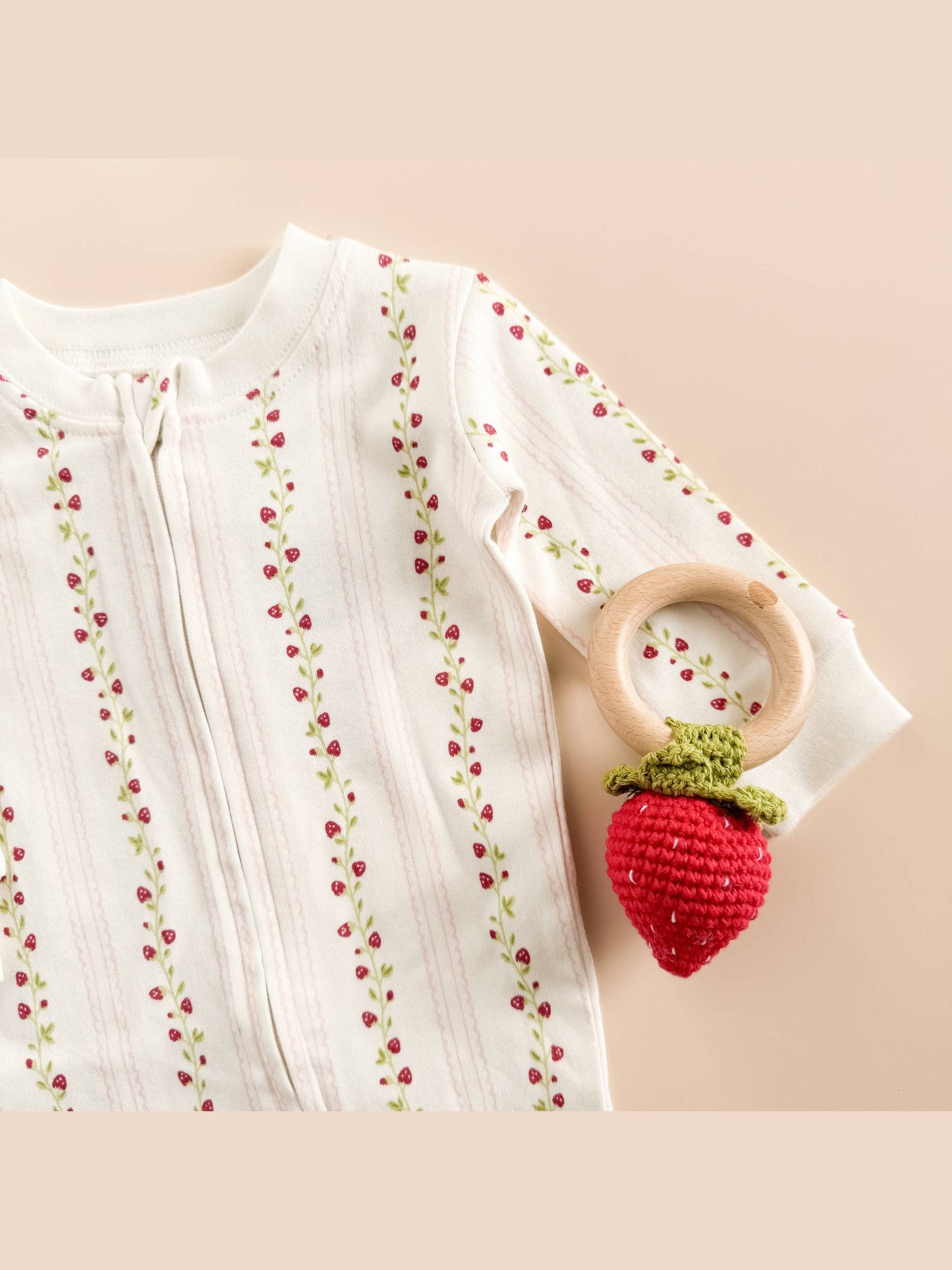 Layette Long Sleeve Zipper Romper Strawberry Baby Cotton: Pink / 6-12m