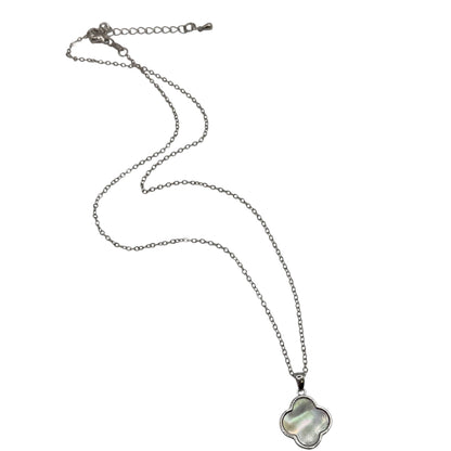 Mother of pearl clover necklace dainty: Gold