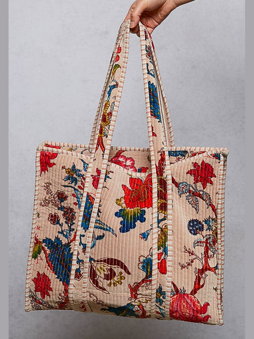 Quilted Large Everyday Tote Bag: Yellow / OS