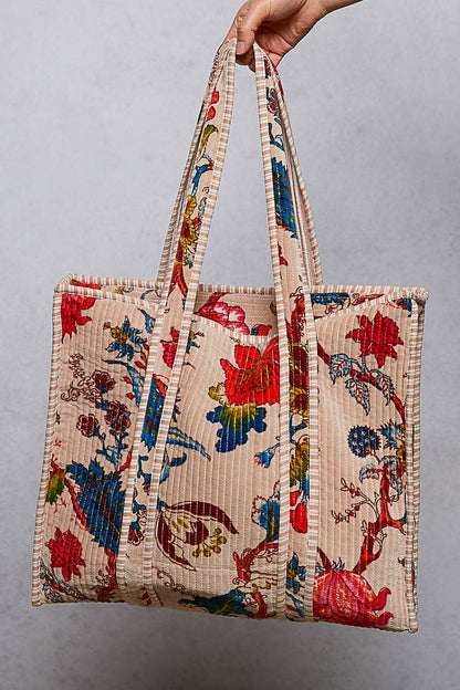 Quilted Large Everyday Tote Bag: BLUSH